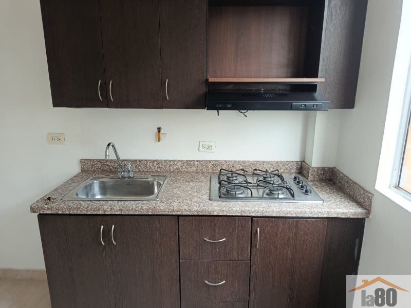 Apartamento en arriendo Antioquia Medellín San Bernardo 75 m2 Habitaciones 2 Baños 2 Garajes 0 Precio $2300000