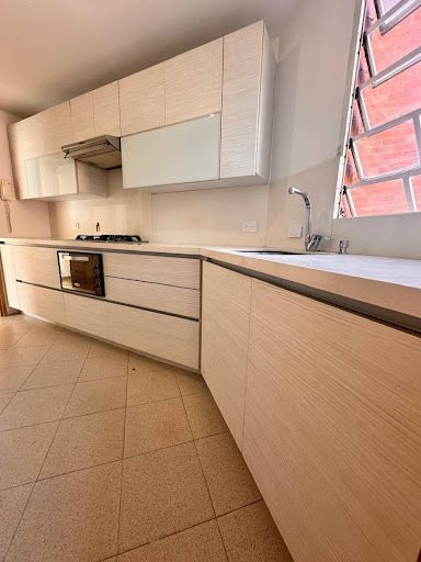 Apartamento en arriendo Antioquia Medellín Astorga 150 m2 Habitaciones 4 Baños 4 Garajes 2 Precio $5500000
