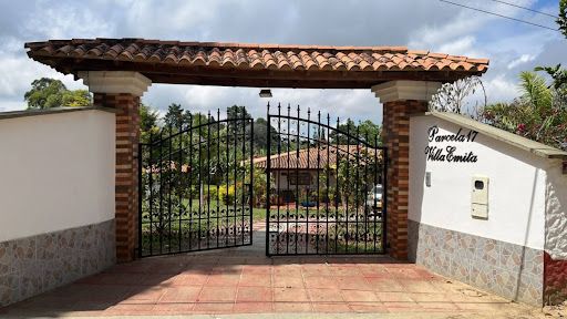 Casa Campestre en venta Santander Los Santos Los Santos 250 m2 Habitaciones 4 Baños 4 Garajes 0 Precio $950000000