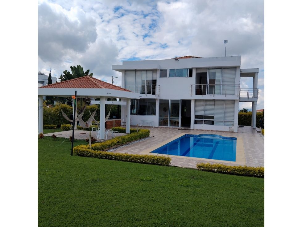Casa Campestre en venta Cundinamarca Fusagasugá Fusagasuga 328 m2 Habitaciones 5 Baños 5 Garajes 5 Precio $1380000000