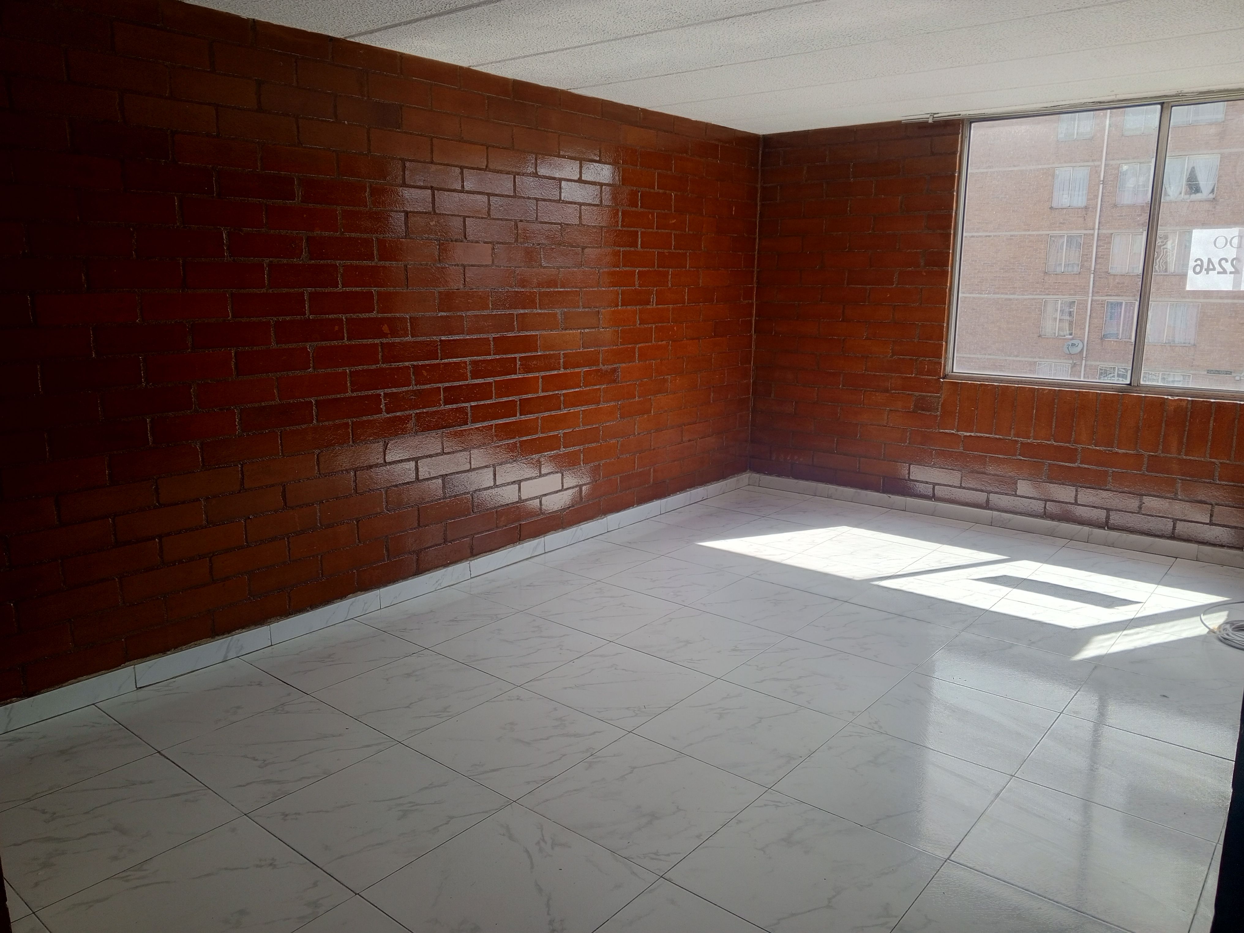 Apartamento en arriendo Cundinamarca Bogotá Isla Del Sol 52 m2 Habitaciones 3 Baños 1 Garajes 0 Precio $1340700