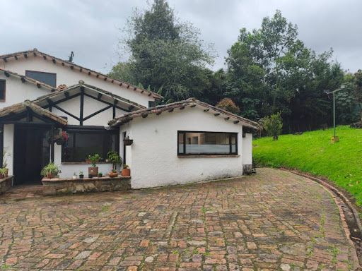 Casa Campestre en venta Cundinamarca Bogotá San José De Bavaria 168 m2 Habitaciones 3 Baños 3 Garajes 2 Precio $1500000000