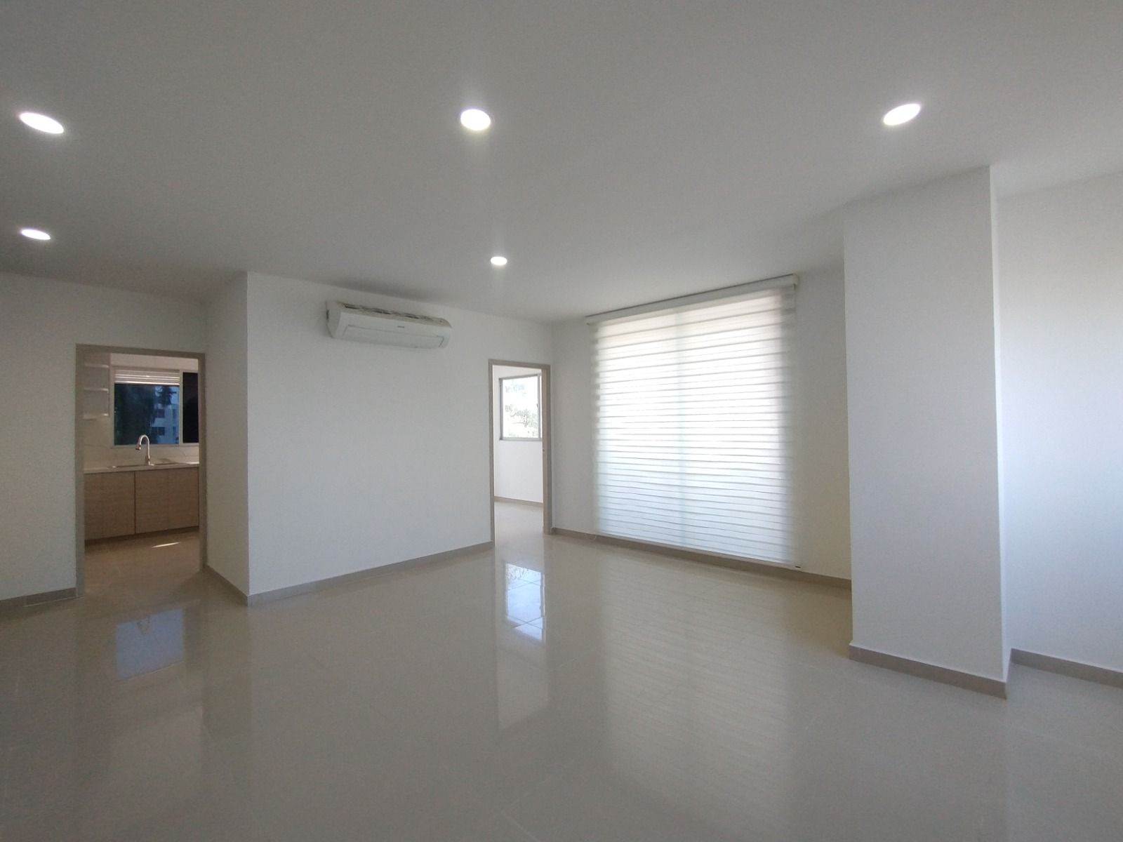 Apartamento en arriendo Atlántico Barranquilla San Vicente 150 m2 Habitaciones 3 Baños 4 Garajes 2 Precio $5400000
