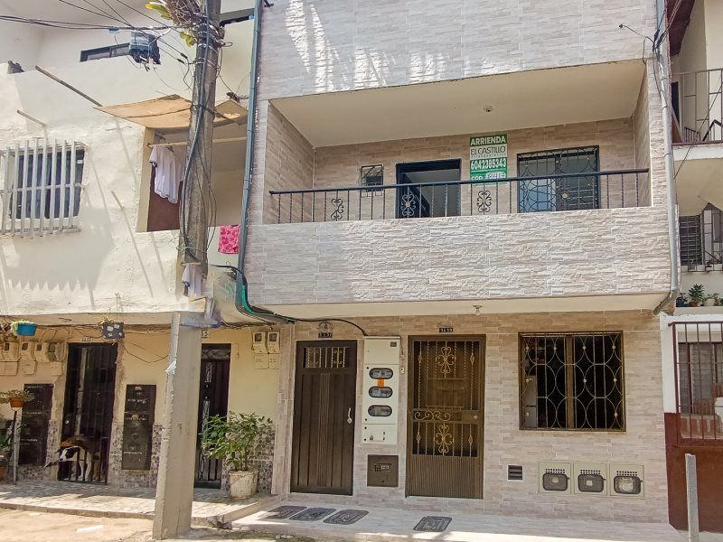 Apartamento en arriendo Antioquia Medellín San Bernardo 95 m2 Habitaciones 4 Baños 1 Garajes 0 Precio $1700000