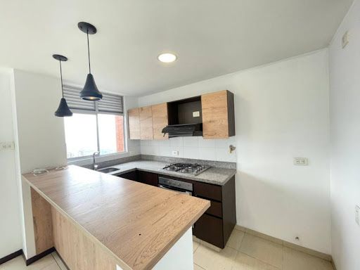 Apartamento en arriendo Antioquia Medellín Asomadera No2 70 m2 Habitaciones 2 Baños 2 Garajes 2 Precio $4200000