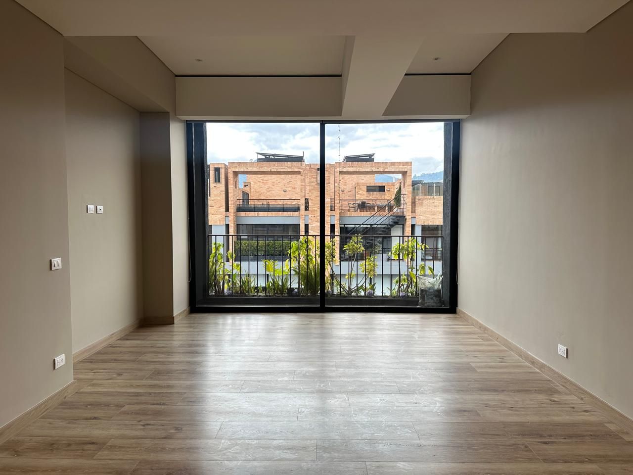 Apartamento en arriendo o venta Cundinamarca Bogotá San Patricio 97 m2 Habitaciones 2 Baños 3 Garajes 2 Precio venta $1042000000 Precio arriendo $6636000