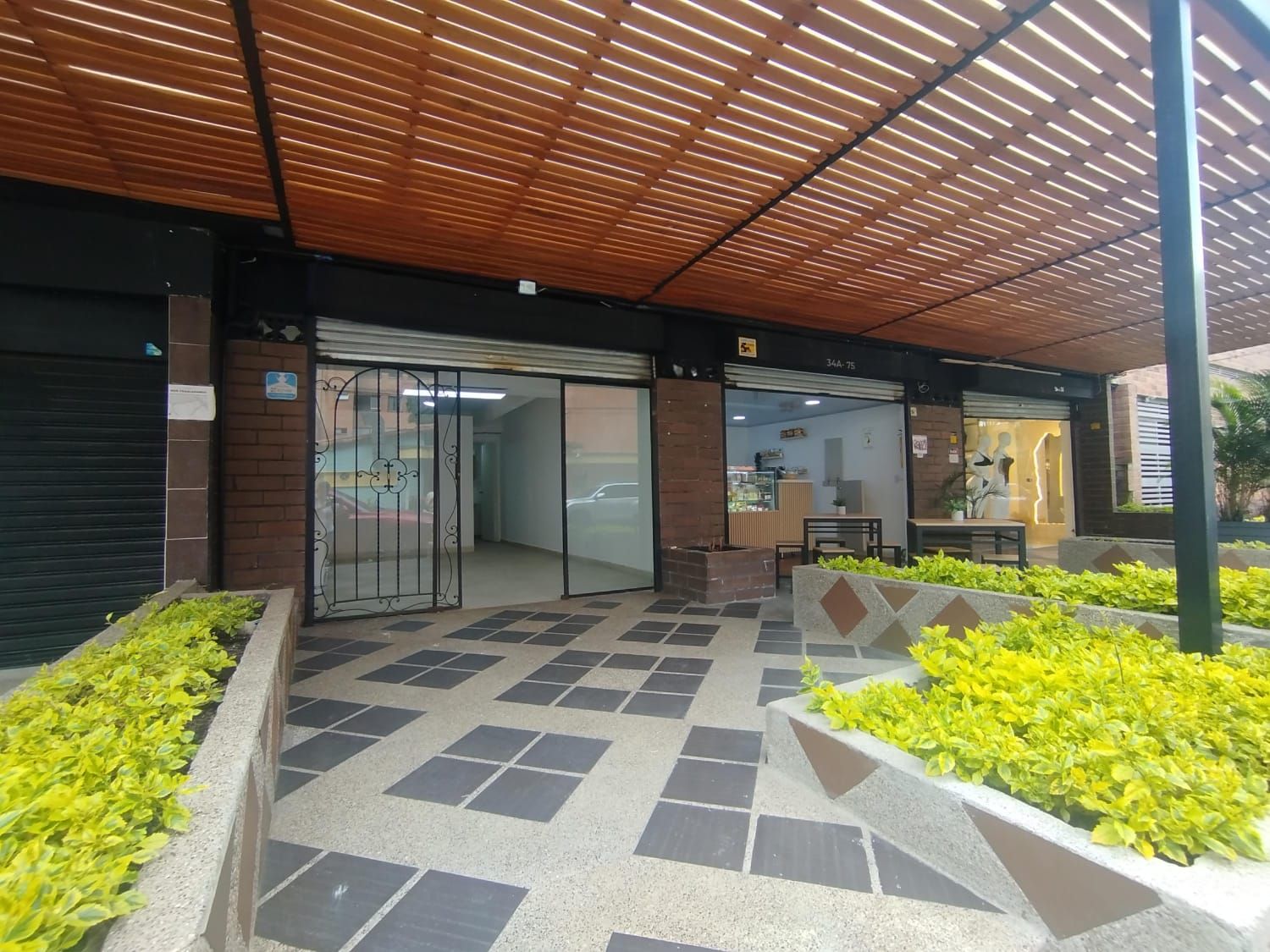 Local en arriendo Antioquia Medellín Laureles 35 m2 Habitaciones 0 Baños 1 Garajes 0 Precio $3300000