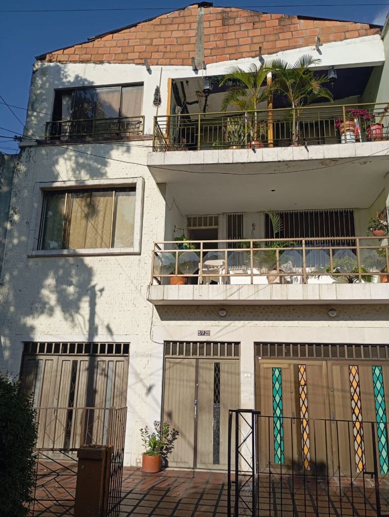 Casa en venta Valle Del Cauca Cali San Fernando Nuevo 543 m2 Habitaciones 10 Baños 8 Garajes 0 Precio $900000000