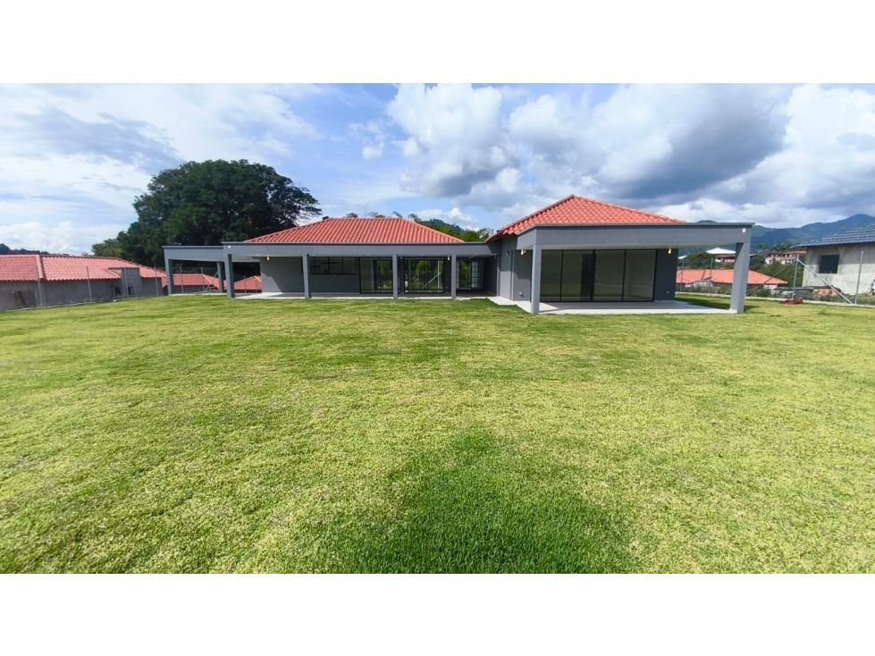 Casa Campestre en arriendo Risaralda Pereira Pereira 218 m2 Habitaciones 3 Baños 2 Garajes 5 Precio $7000000