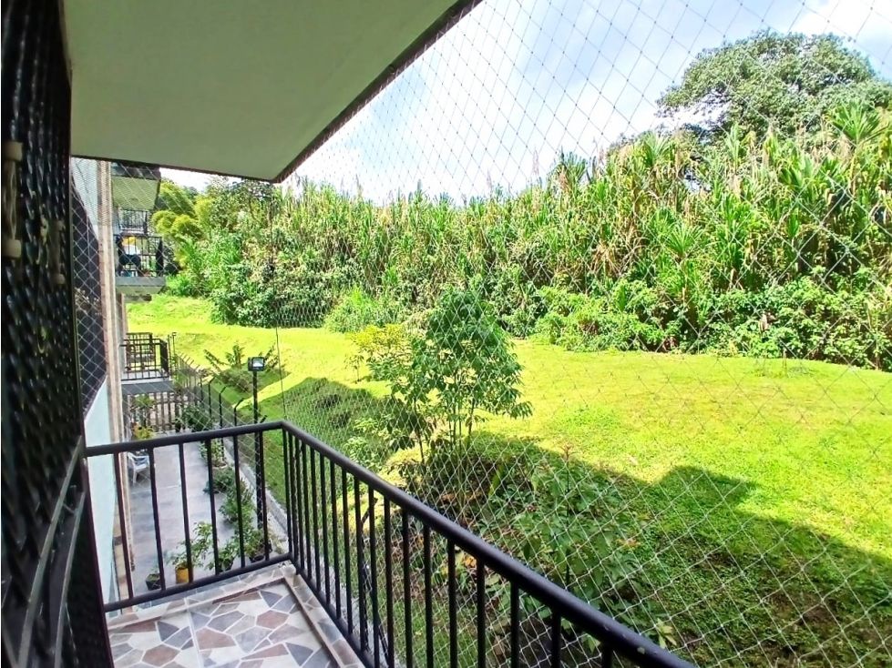 Apartamento en venta Antioquia Medellín San Antonio De Prado 62 m2 Habitaciones 3 Baños 1 Garajes 1 Precio $270000000