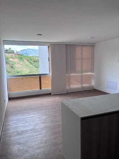 Apartamento en arriendo Antioquia Rionegro San Antonio 68 m2 Habitaciones 3 Baños 2 Garajes 1 Precio $1600000
