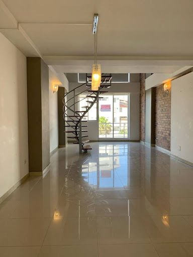 Apartamento en arriendo Caldas Manizales Los Laureles 97 m2 Habitaciones 1 Baños 2 Garajes 1 Precio $2000000