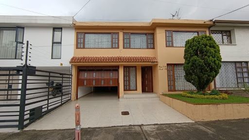 Casa en arriendo Cundinamarca Bogotá Potosí 360 m2 Habitaciones 3 Baños 3 Garajes 2 Precio $8000000