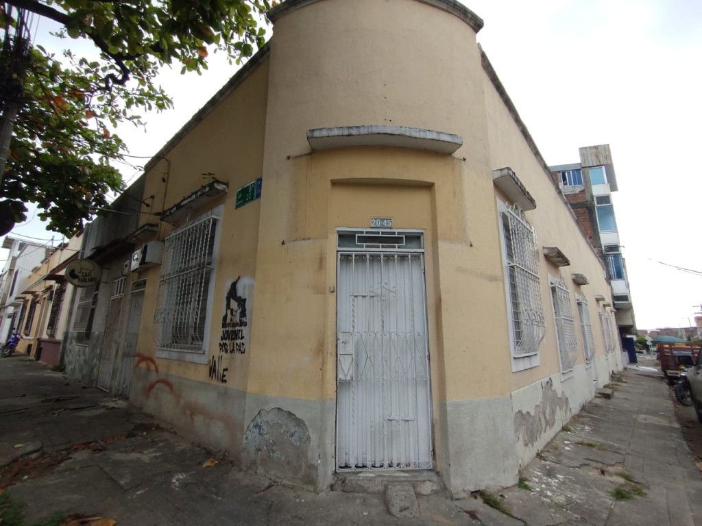 Oficina en arriendo Valle Del Cauca Cali Alameda 55 m2 Habitaciones 0 Baños 1 Garajes 0 Precio $1000000