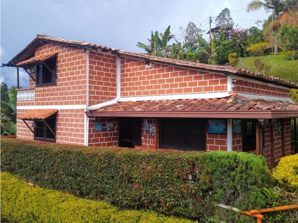 Finca en venta Antioquia Jericó Jericó 257 m2 Habitaciones 4 Baños 2 Garajes 3 Precio $450000000