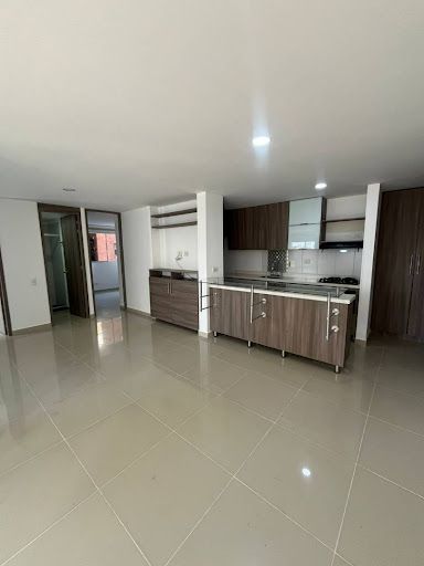 Apartamento en arriendo Antioquia Envigado El Esmeraldal 88 m2 Habitaciones 2 Baños 2 Garajes 1 Precio $4000000