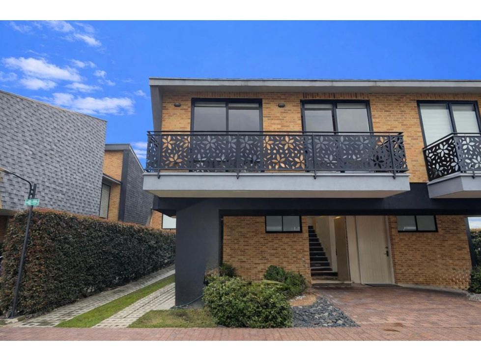 Casa en arriendo Cundinamarca Chía Centro 142 m2 Habitaciones 3 Baños 4 Garajes 3 Precio $5098000