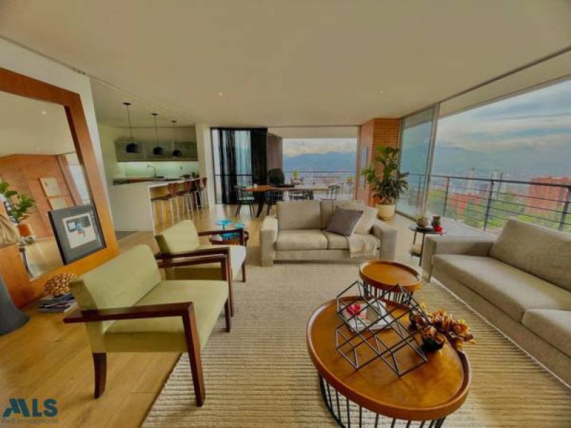 Apartamento en venta Antioquia Medellín San Lucas 267 m2 Habitaciones 3 Baños 3 Garajes 2 Precio $2600000000