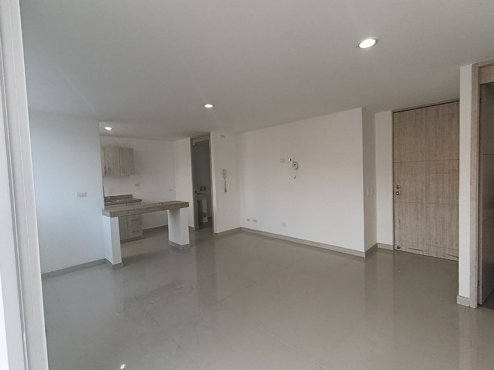 Apartamento en arriendo Antioquia Medellín Los Conquistadores 82 m2 Habitaciones 2 Baños 2 Garajes 1 Precio $3400000