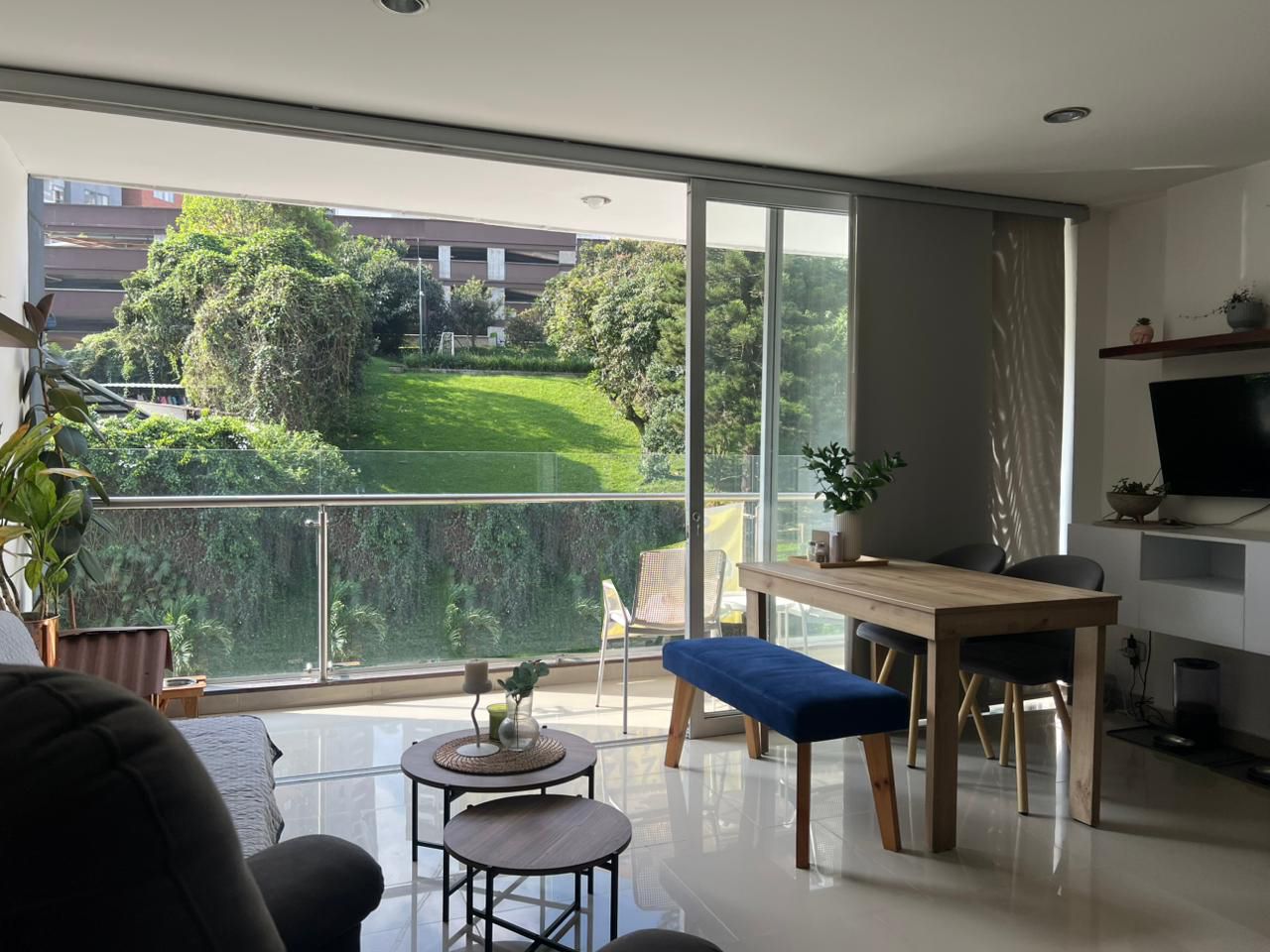 Apartamento en venta Antioquia Envigado Loma Del Barro 72 m2 Habitaciones 3 Baños 2 Garajes 1 Precio $420000000