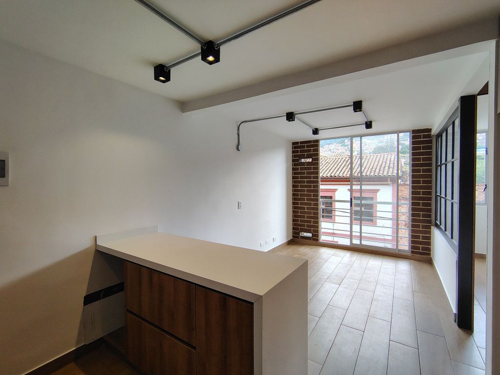 Apartaestudio en arriendo Cundinamarca Bogotá Santa Barbara 38 m2 Habitaciones 1 Baños 1 Garajes 0 Precio $1999000