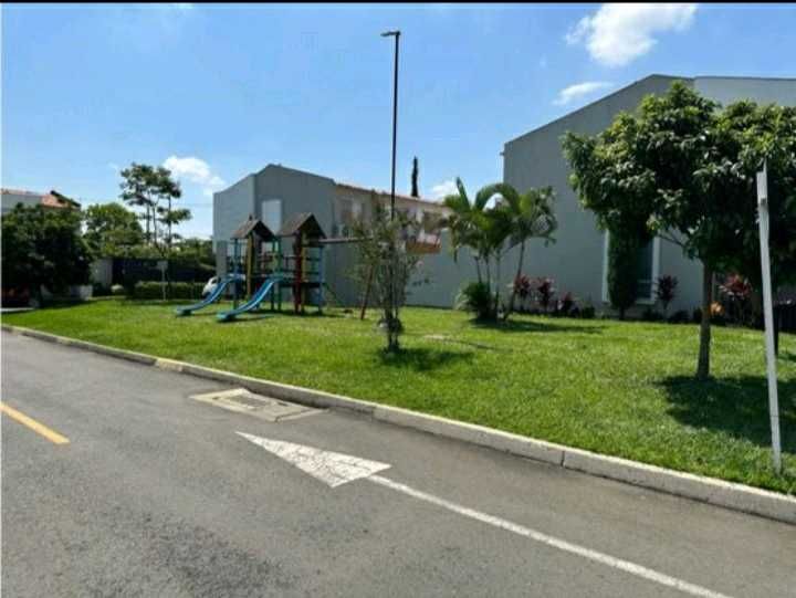 Casa en arriendo Valle Del Cauca Jamundí Cr Jacamar 120 m2 Habitaciones 3 Baños 2 Garajes 1 Precio $2300000