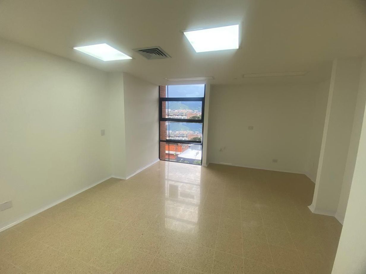 Consultorio en arriendo Antioquia Medellín Los Conquistadores 38 m2 Habitaciones 0 Baños 1 Garajes 1 Precio $5200000