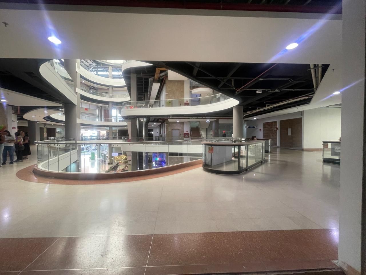 Local en arriendo Antioquia Itagüí Centro 35 m2 Habitaciones 0 Baños 1 Garajes 0 Precio $2500000