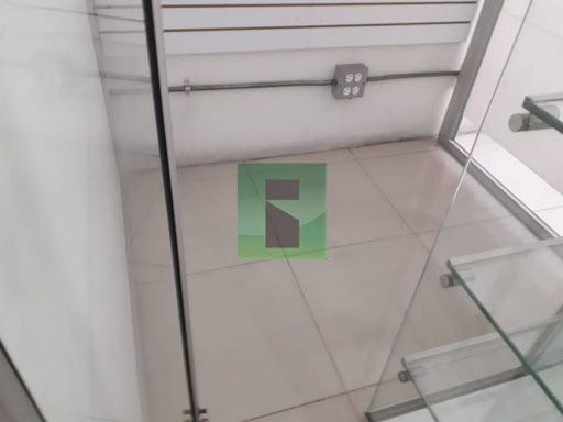 Local en arriendo Antioquia Medellín San Benito 2 m2 Habitaciones 0 Baños 0 Garajes 0 Precio $800000