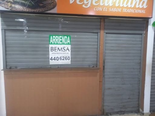 Local en arriendo Antioquia Medellín Sevilla 16 m2 Habitaciones 0 Baños 0 Garajes 0 Precio $2800000