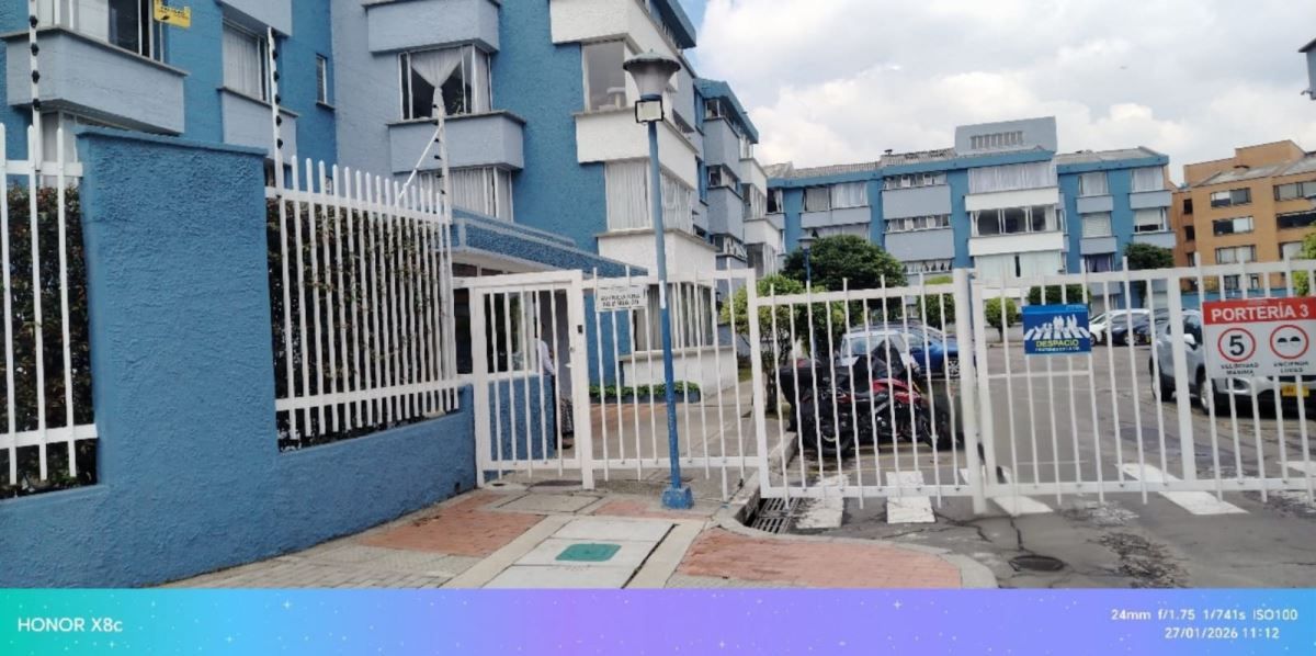 Apartamento en venta Cundinamarca Bogotá Julio Flórez 119 m2 Habitaciones 3 Baños 2 Garajes 1 Precio $539000000