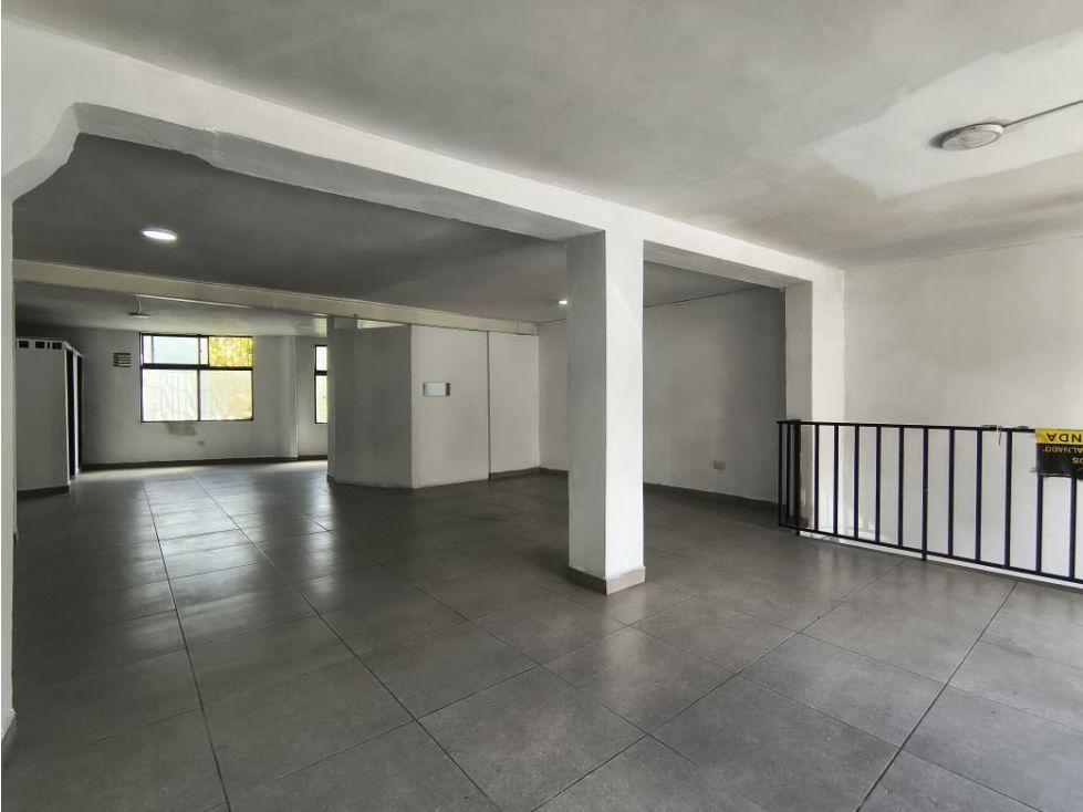 Local en arriendo Antioquia Itagüí San Antonio 135 m2 Habitaciones 0 Baños 2 Garajes 0 Precio $3300000