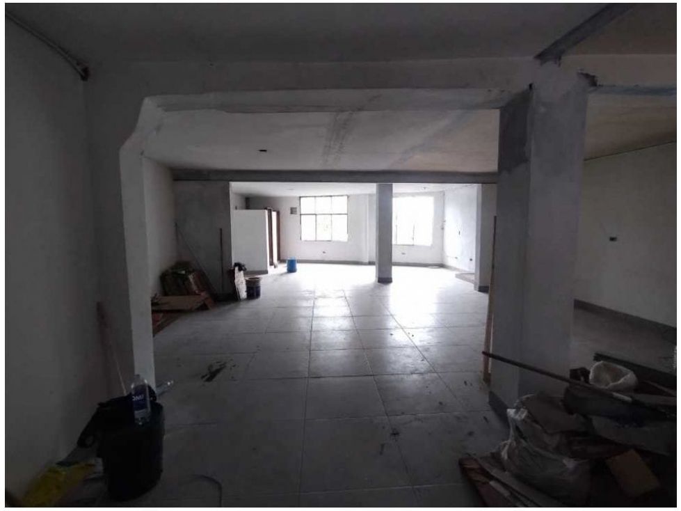 Local en arriendo Antioquia Itagüí San Antonio 100 m2 Habitaciones 0 Baños 1 Garajes 0 Precio $3900000