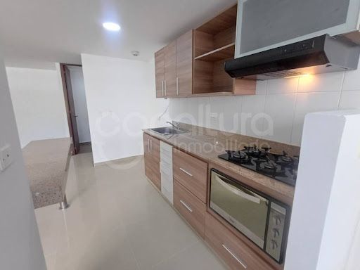 Apartamento en arriendo Antioquia Envigado Alto De Misael 95 m2 Habitaciones 3 Baños 3 Garajes 2 Precio $4000000