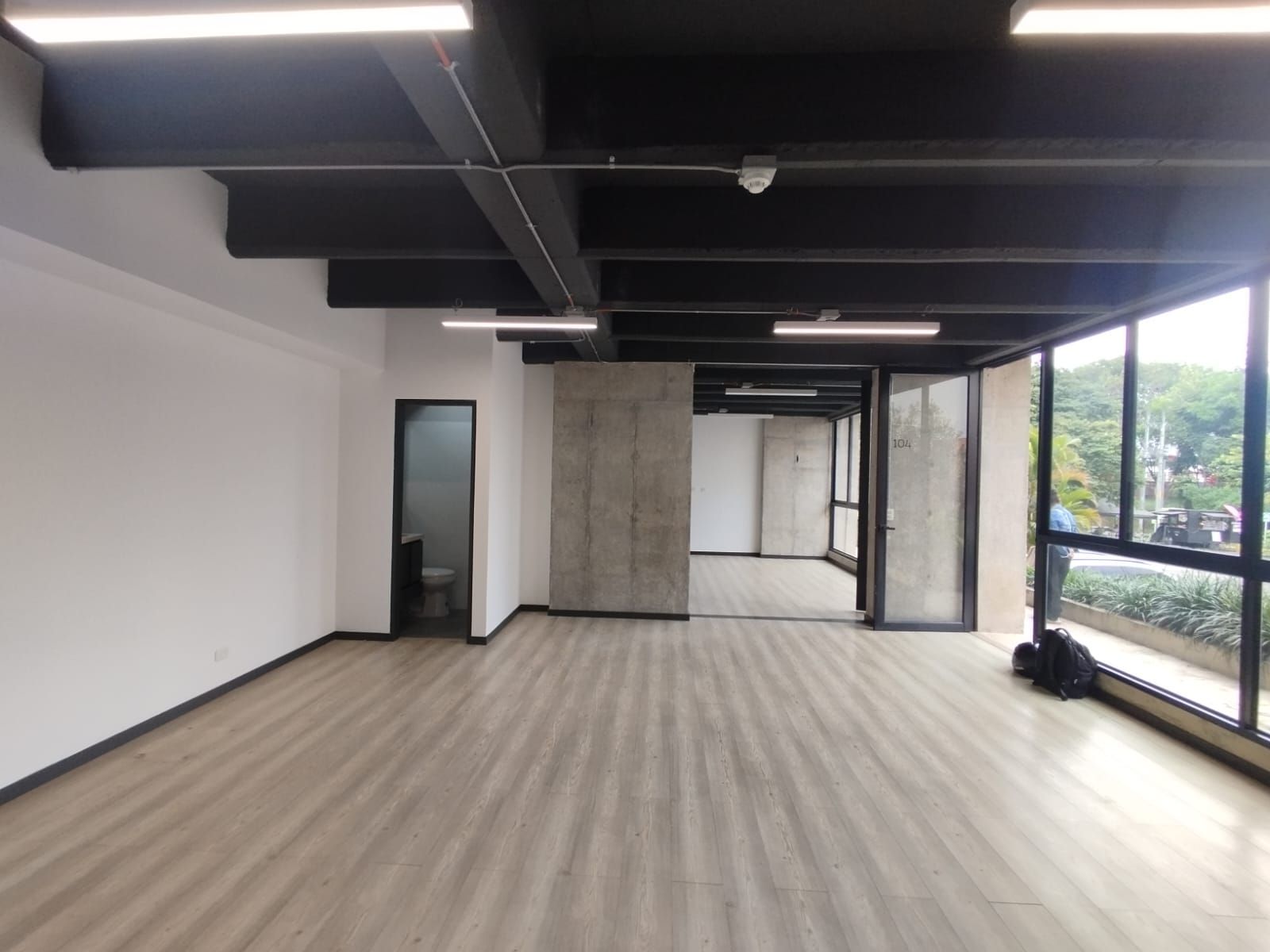 Oficina en arriendo Risaralda Pereira Jardin De Velez Y Velez 50 m2 Habitaciones 0 Baños 1 Garajes 1 Precio $5250000