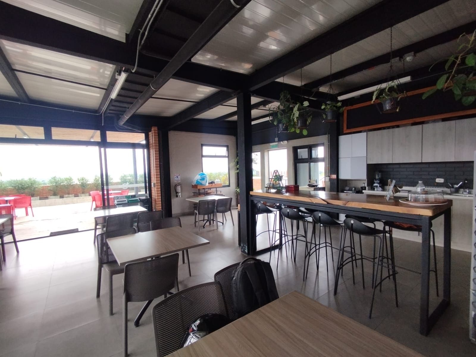 Oficina en arriendo Risaralda Pereira Jardin De Velez Y Velez 12 m2 Habitaciones 0 Baños 0 Garajes 1 Precio $1500000