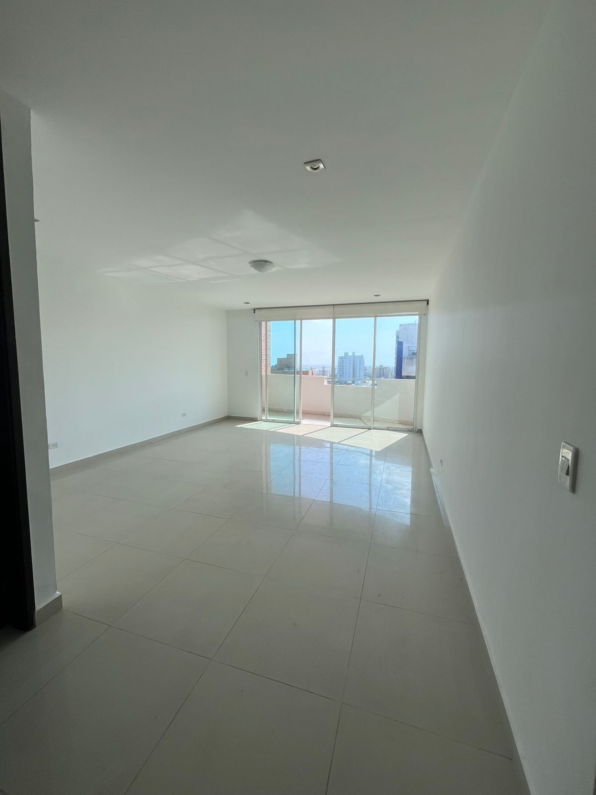 Apartamento en venta Atlántico Barranquilla Altos Del Limon 214 m2 Habitaciones 4 Baños 4 Garajes 1 Precio $1050000000