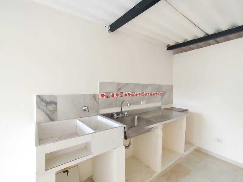 Apartamento en arriendo Antioquia Medellín San Antonio De Prado 35 m2 Habitaciones 1 Baños 1 Garajes 0 Precio $750000