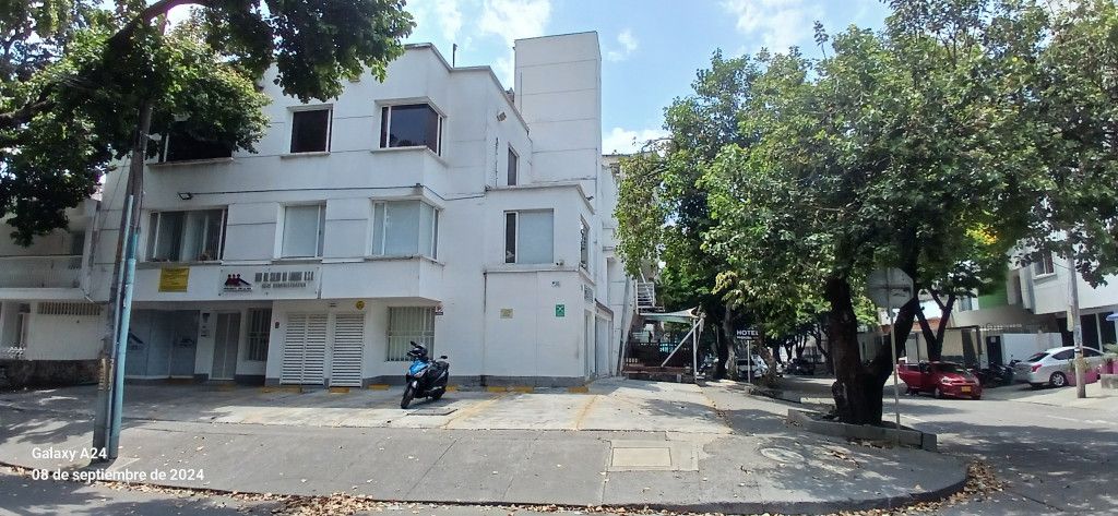 Edificio en arriendo Valle Del Cauca Cali Tequendama 525 m2 Habitaciones 0 Baños 9 Garajes 10 Precio $20000000
