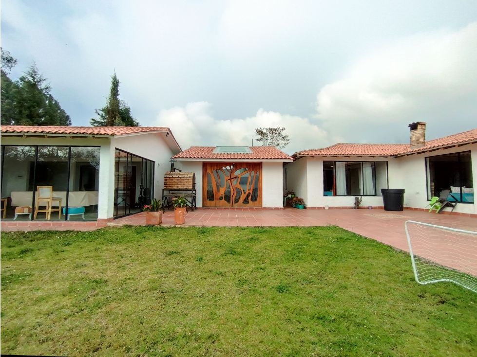 Casa Campestre en arriendo o venta Cundinamarca Subachoque Subachoque 500 m2 Habitaciones 6 Baños 7 Garajes 4 Precio venta $2300000000 Precio arriendo $7000000