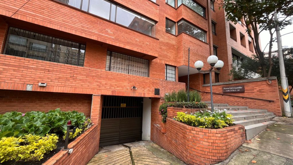 Apartamento en arriendo Cundinamarca Bogotá Bellavista 137 m2 Habitaciones 3 Baños 3 Garajes 2 Precio $7802000