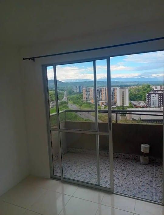 Apartamento en arriendo Risaralda Pereira Jardin De Velez Y Velez 60 m2 Habitaciones 3 Baños 2 Garajes 1 Precio $1550000