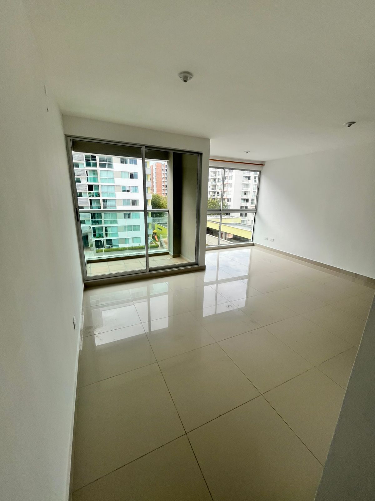 Apartamento en arriendo Atlántico Barranquilla Cr Reservas De La Colina 74 m2 Habitaciones 3 Baños 2 Garajes 1 Precio $2400000