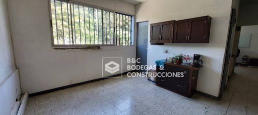 Bodega en arriendo Antioquia Medellín Tenche 55 m2 Habitaciones 0 Baños 1 Garajes 0 Precio $2500000