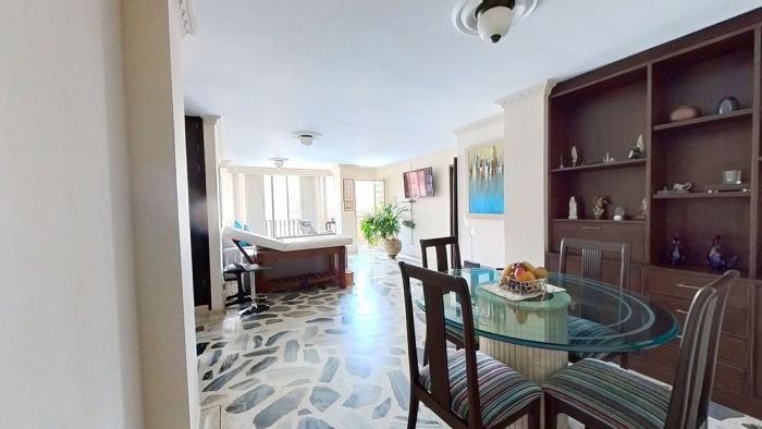 Apartamento en venta Valle Del Cauca Cali Versalles 115 m2 Habitaciones 3 Baños 2 Garajes 1 Precio $417340000