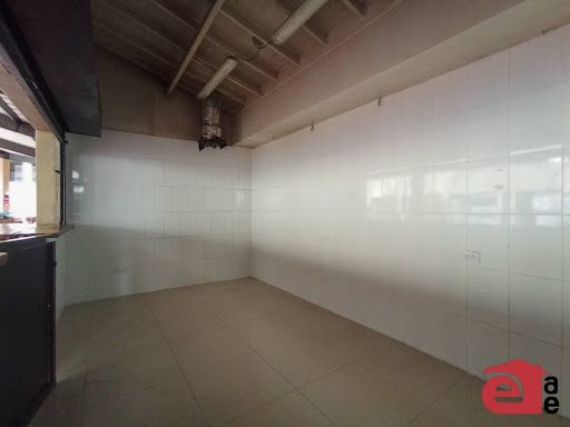 Local en arriendo Antioquia Envigado Orense 15 m2 Habitaciones 0 Baños 1 Garajes 0 Precio $3000000