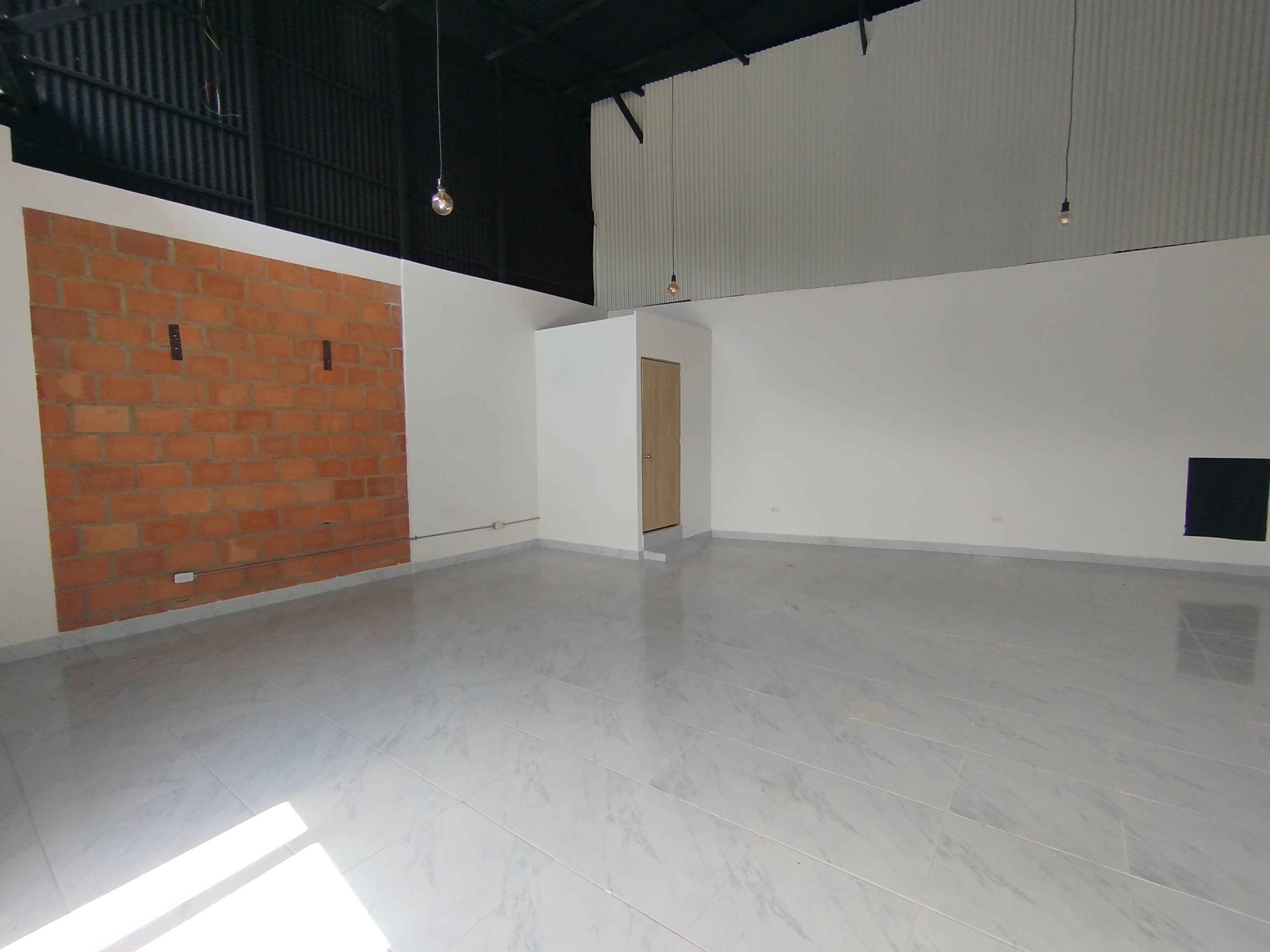 Local en arriendo Risaralda Pereira Laureles Ii Etapa 60 m2 Habitaciones 0 Baños 1 Garajes 1 Precio $2800000