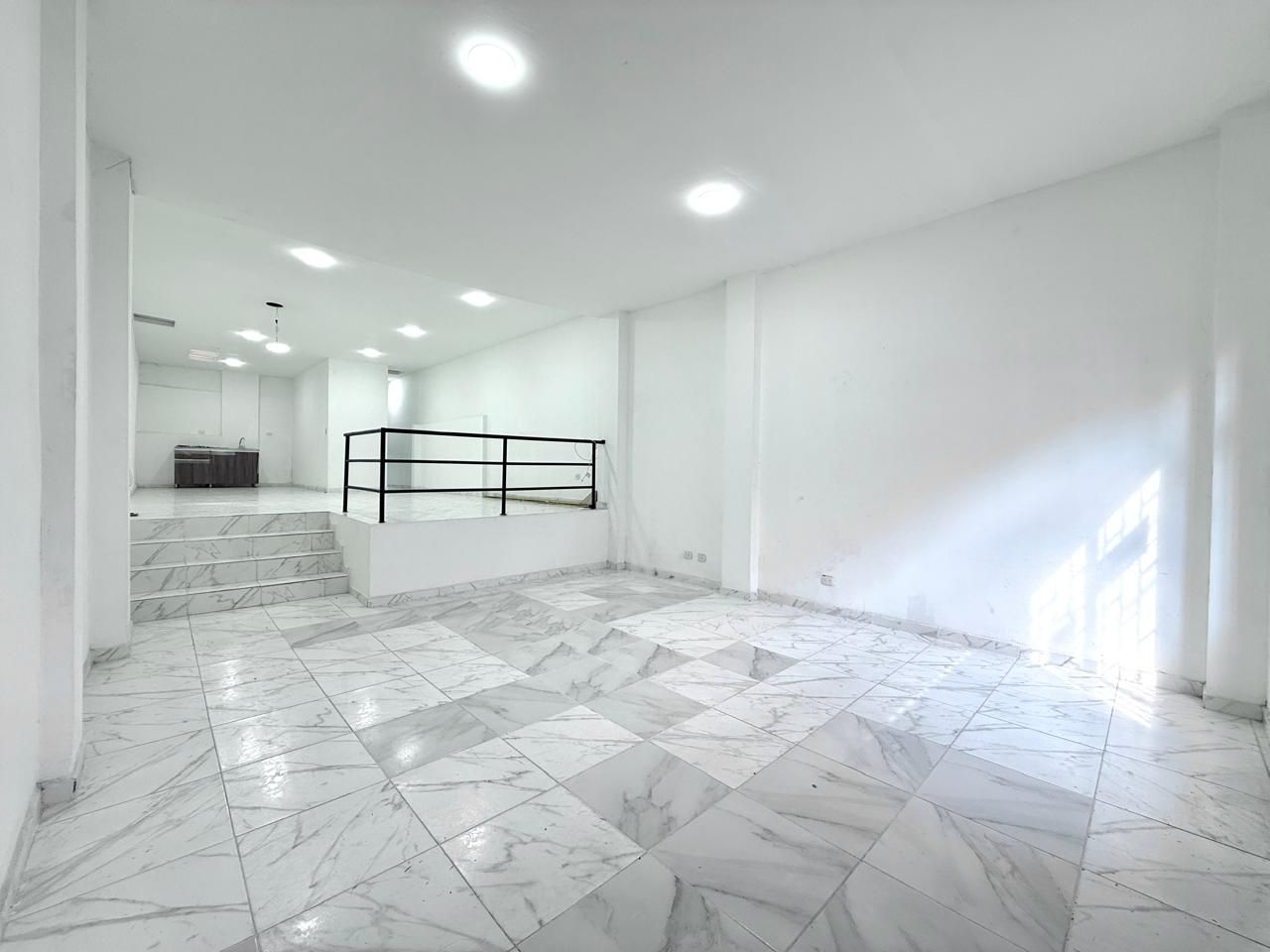 Bodega en arriendo Risaralda Pereira Primero De Febrero 87 m2 Habitaciones 0 Baños 2 Garajes 0 Precio $3300000