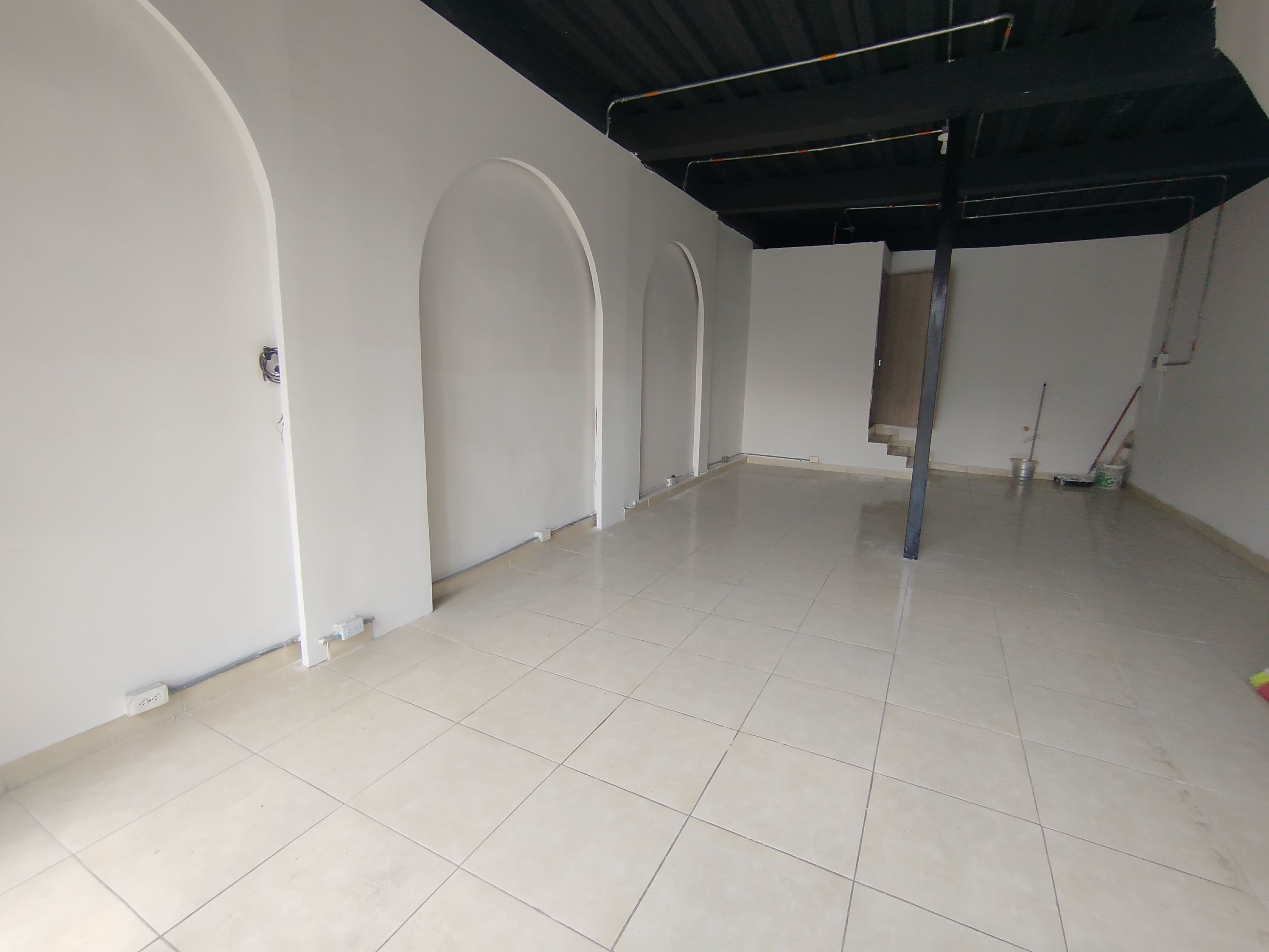 Local en arriendo Risaralda Pereira Laureles Ii Etapa 60 m2 Habitaciones 0 Baños 1 Garajes 1 Precio $2800000