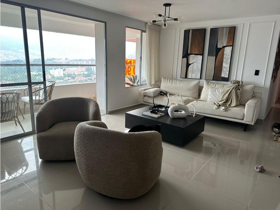 Apartamento en venta Antioquia Medellín Loma De Los Bernal 120 m2 Habitaciones 3 Baños 4 Garajes 1 Precio $1200000000